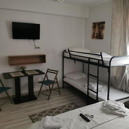 Hotel Ipsilanti Iasi Exterior foto